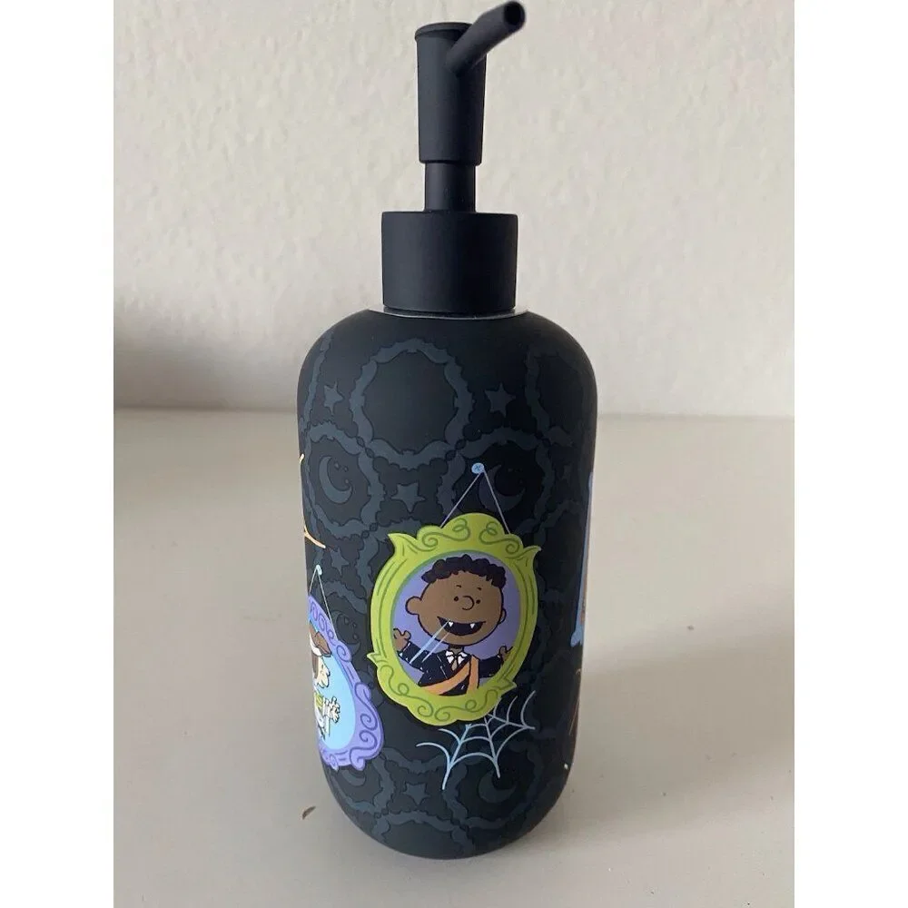 Peanuts Snoopy Charlie Brown Halloween Costumes Black Soap Lotion‎ Dispenser NEW